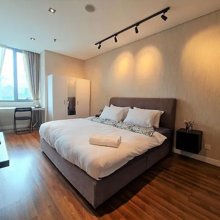 Mercu Summer Suites Klcc Apartment Kuala Lumpur Exterior photo