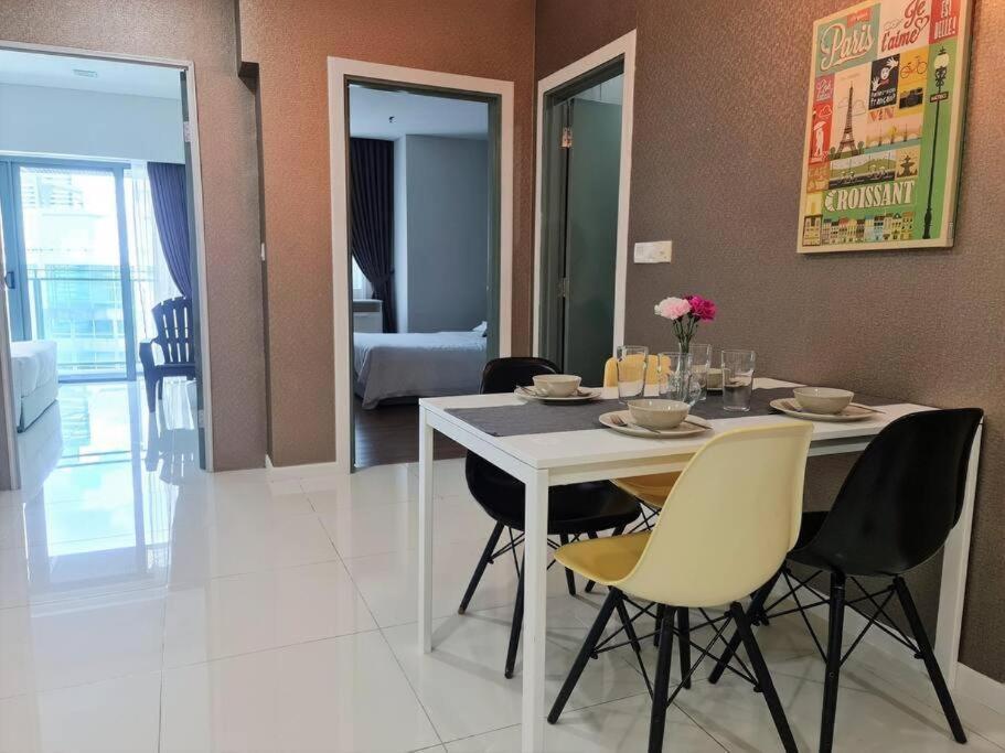 Mercu Summer Klcc Apartment